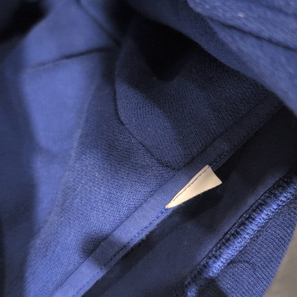 Lululemon Blue Sweatshirt Size s But Fits Like Size M Oversized - Picture 3 of 3